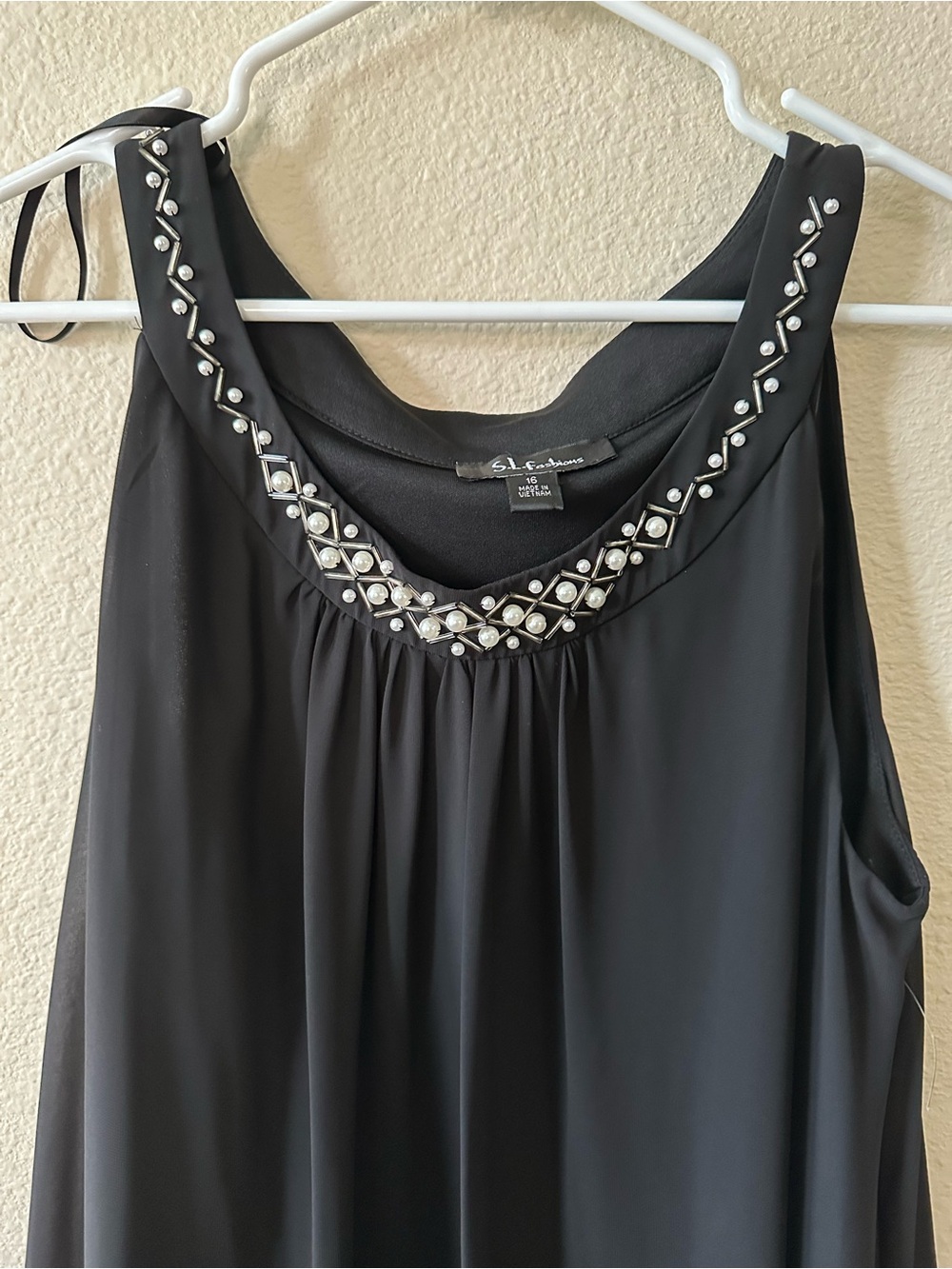 S. L. Fashions Black Embellished Neckline Sleeveless Dress size 16/ NWOT 1364 View 2